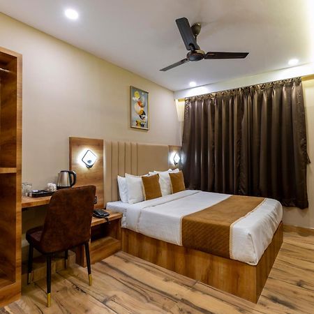 Hotel Zara International مومباي المظهر الخارجي الصورة