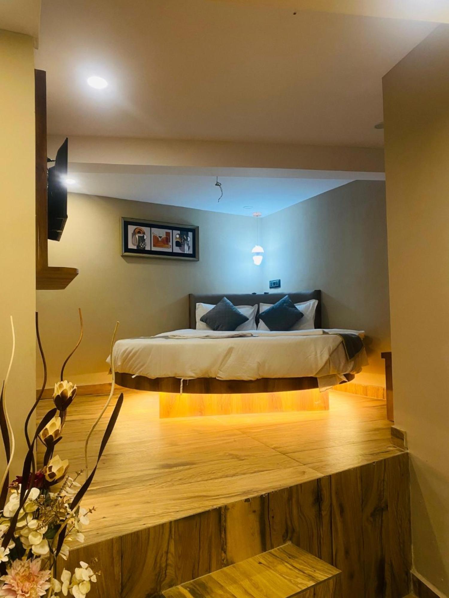 Hotel Zara International مومباي المظهر الخارجي الصورة